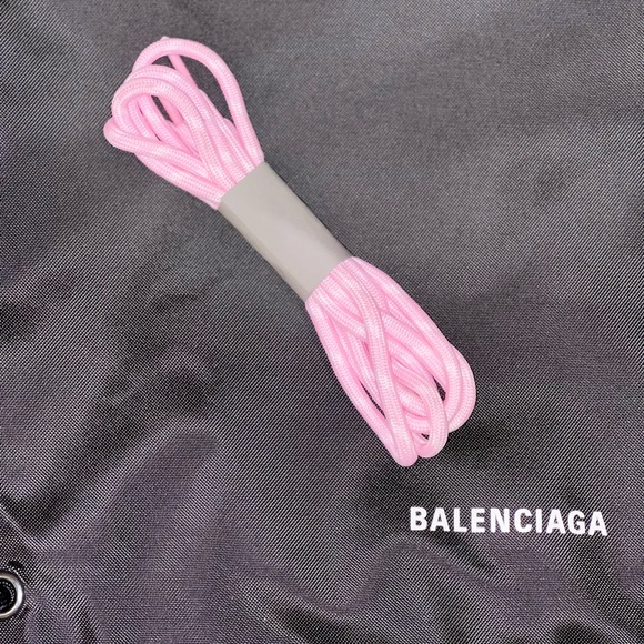 Balenciaga Triple S Pink faded 🔥 🔥 🔥 100% Authentic - Picture 3 of 9